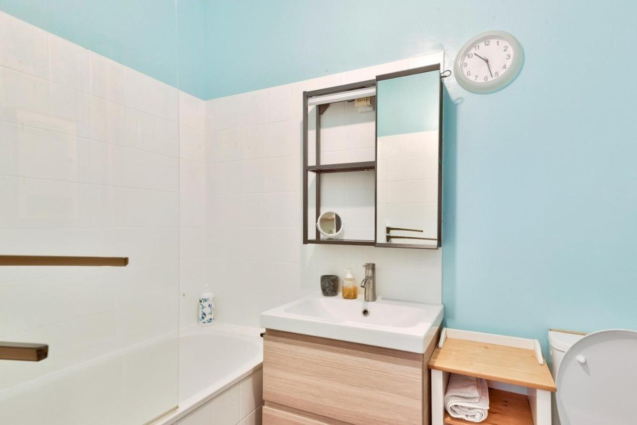 Charming Accommodation For 2 People - Paris Bagian luar foto